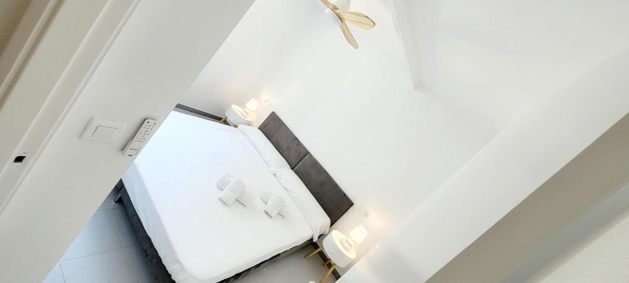 Precioso Apartamento Reformado En 1Ra Linea De Mar Sin Vistas 칼레냐 데 팔라푸르헬 외부 사진
